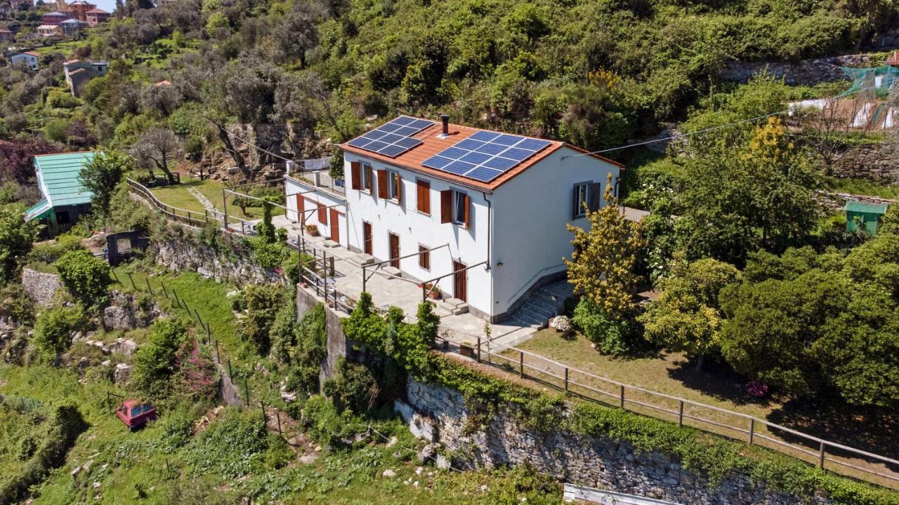 Monolocale Fattorialmare Viola Apartment Camogli Luaran gambar
